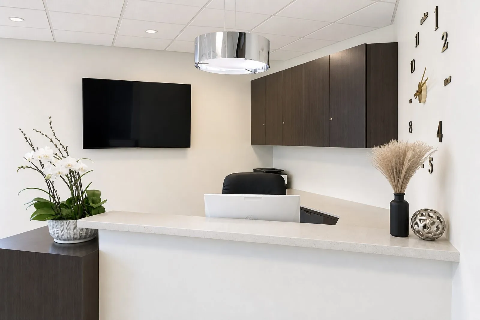 Reception at AH Clinics on Genesee Ave, San Diego